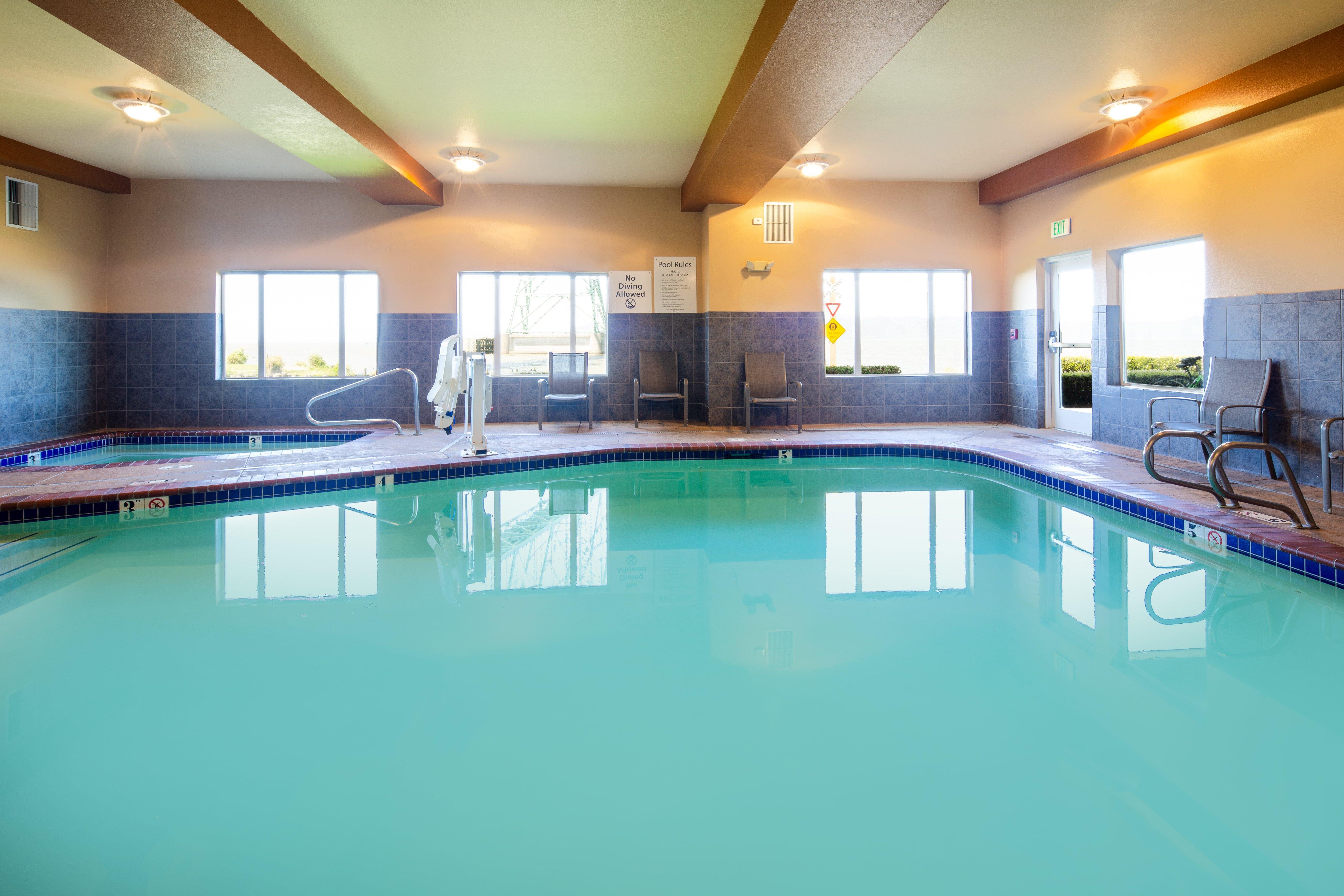 Holiday Inn Express Hotel & Suites Astoria By Ihg Exteriér fotografie