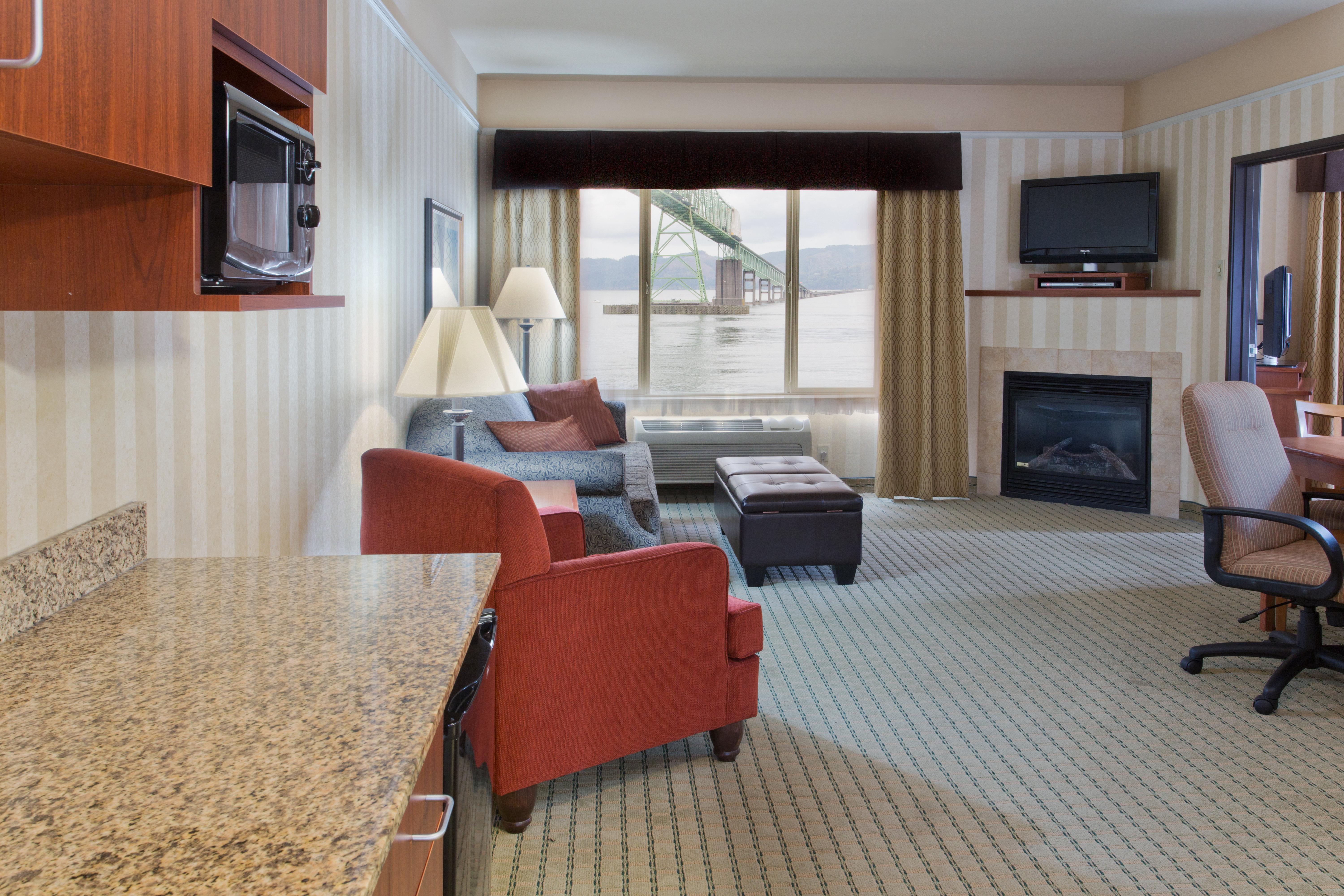 Holiday Inn Express Hotel & Suites Astoria By Ihg Exteriér fotografie