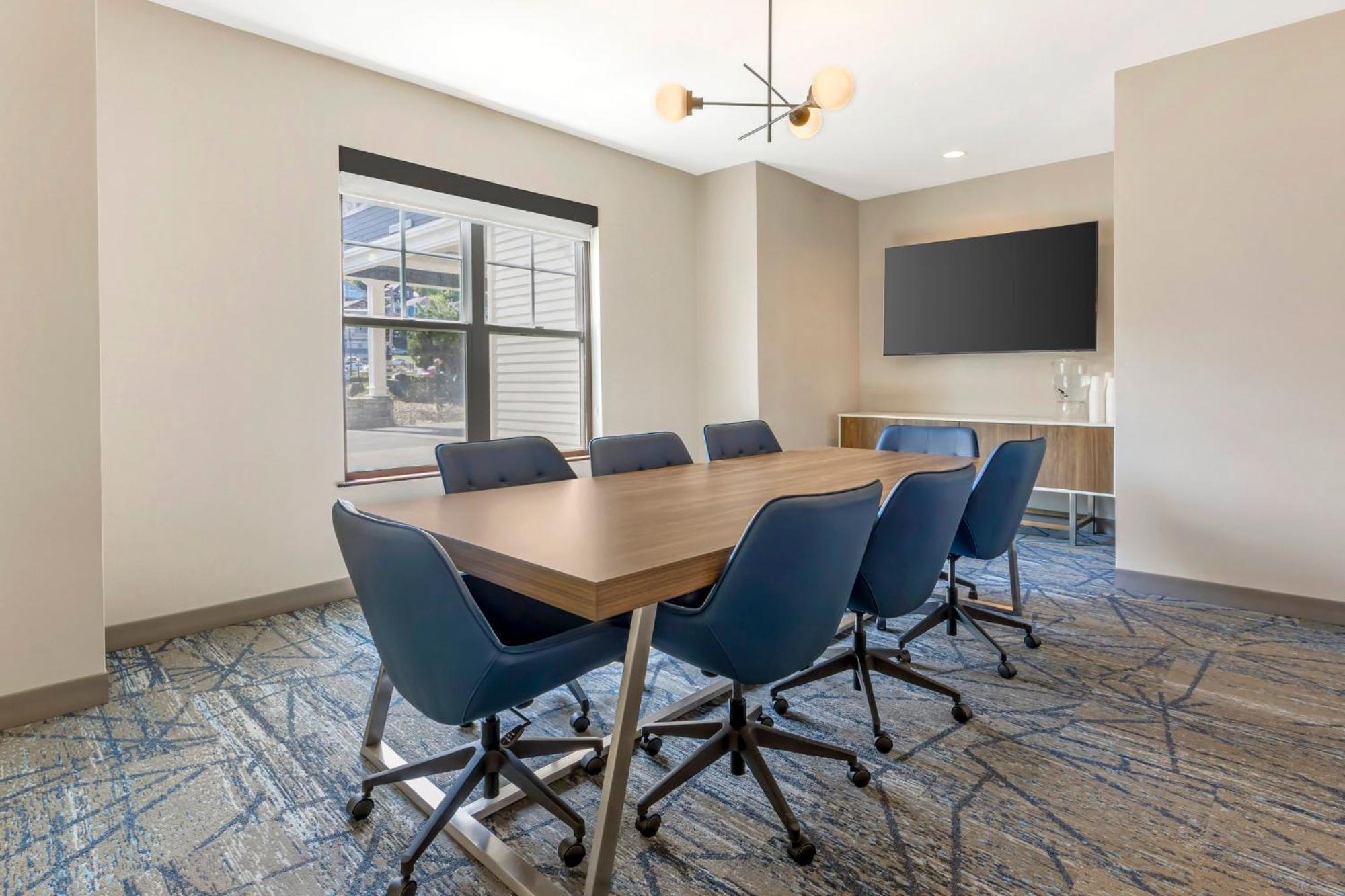 Holiday Inn Express Hotel & Suites Astoria By Ihg Exteriér fotografie