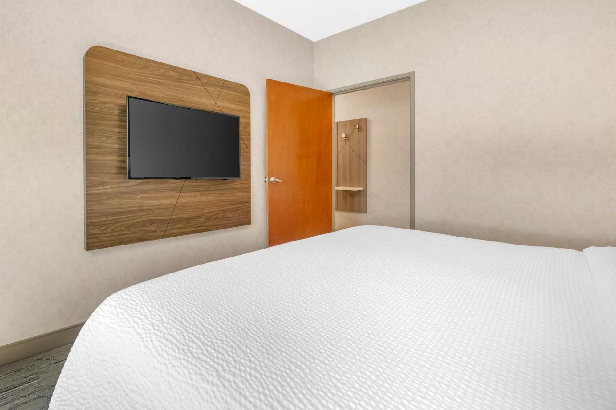 Holiday Inn Express Hotel & Suites Astoria By Ihg Exteriér fotografie