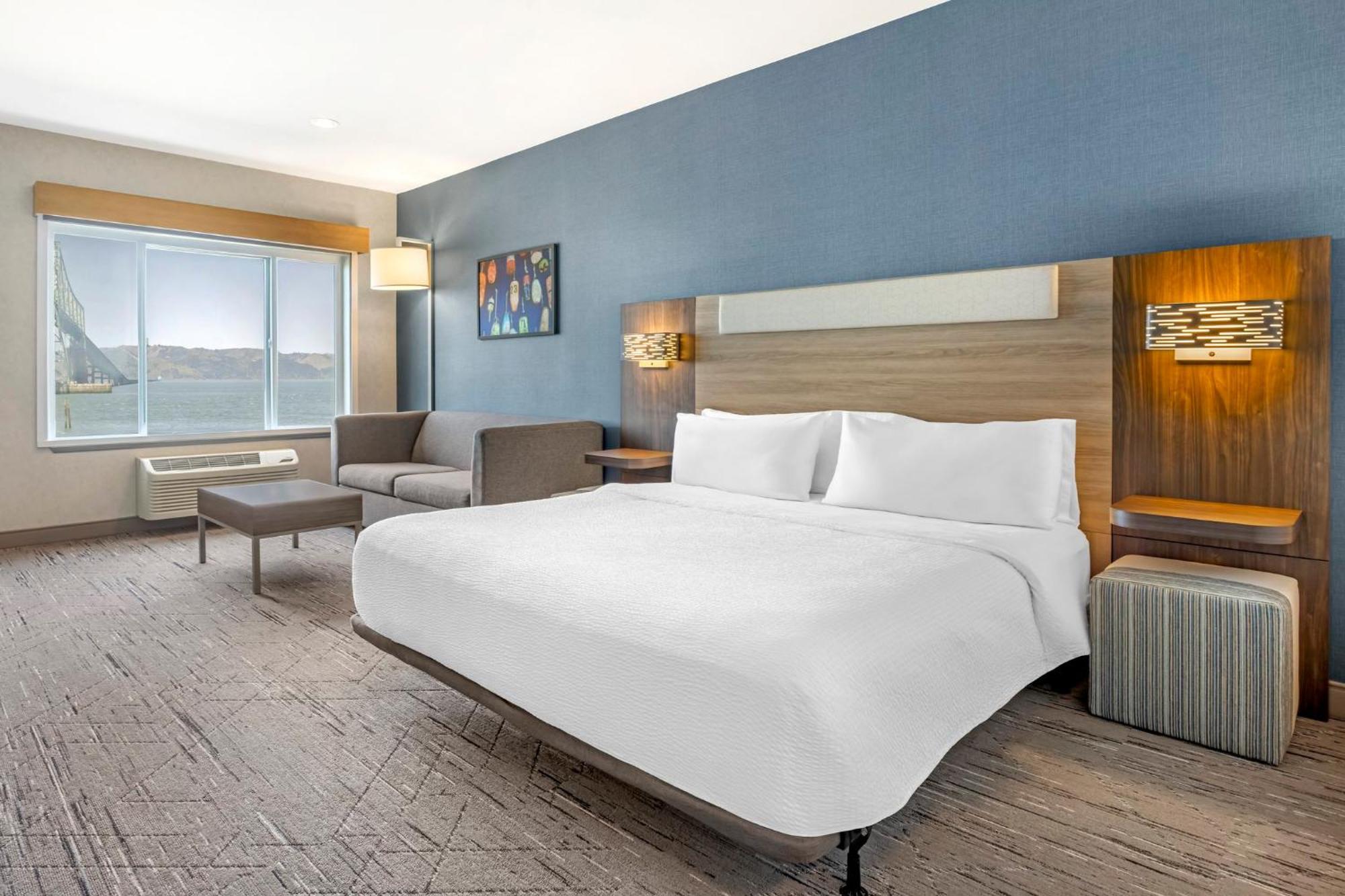 Holiday Inn Express Hotel & Suites Astoria By Ihg Exteriér fotografie
