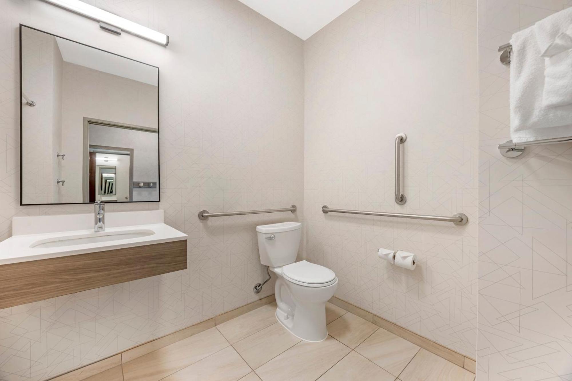 Holiday Inn Express Hotel & Suites Astoria By Ihg Exteriér fotografie